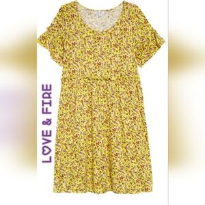 Love, Fire Juniors Yellow With Ditsy Floral Summer Dress Sz XL Casual Comfort